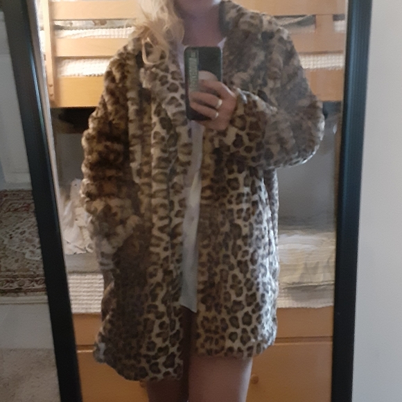 Sold.   Dolls Kill Current mood faux fur coat - Picture 7 of 11